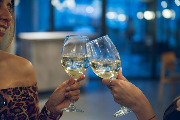 Alcohol Myths and Facts – Common Misconceptions Explained